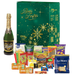 Cesta de Natal Hematita, caixa de papelão decorada kraft. Ela está repleta de produtos alimentícios como panetone, espumante, amendoim, balas, biscoitos, bombons, farofa, macarrão, molho de tomate e outros itens para ceia. Cesta de Natal Hematita, caixa de papelão decorada kraft. Ela está repleta de produtos alimentícios como panetone, espumante, amendoim, balas, biscoitos, bombons, farofa, macarrão, molho de tomate e outros itens para ceia.